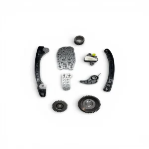 Kit de distribución para motor Nissan 1.6 con cadena de distribución, guías, tensor y engranajes sobre fondo blanco. Repuesto automotriz disponible en Frembal Repuestos.
